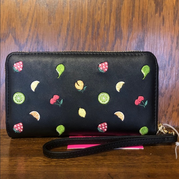 NWT-Betsey Johnson-Fruit🍒🍋🍊🍐🍓🍑Embroidered-Large Zip Around Wristlet Wallet-$58 - Picture 5 of 12